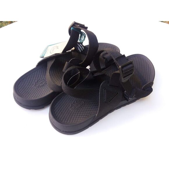Chaco's Woman 8 Lowdown Sandal Black Lightweight Low Profile Z Strap Black - Picture 4 of 8